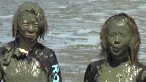 japanese-mud-virgins-volume-1_10.jpg